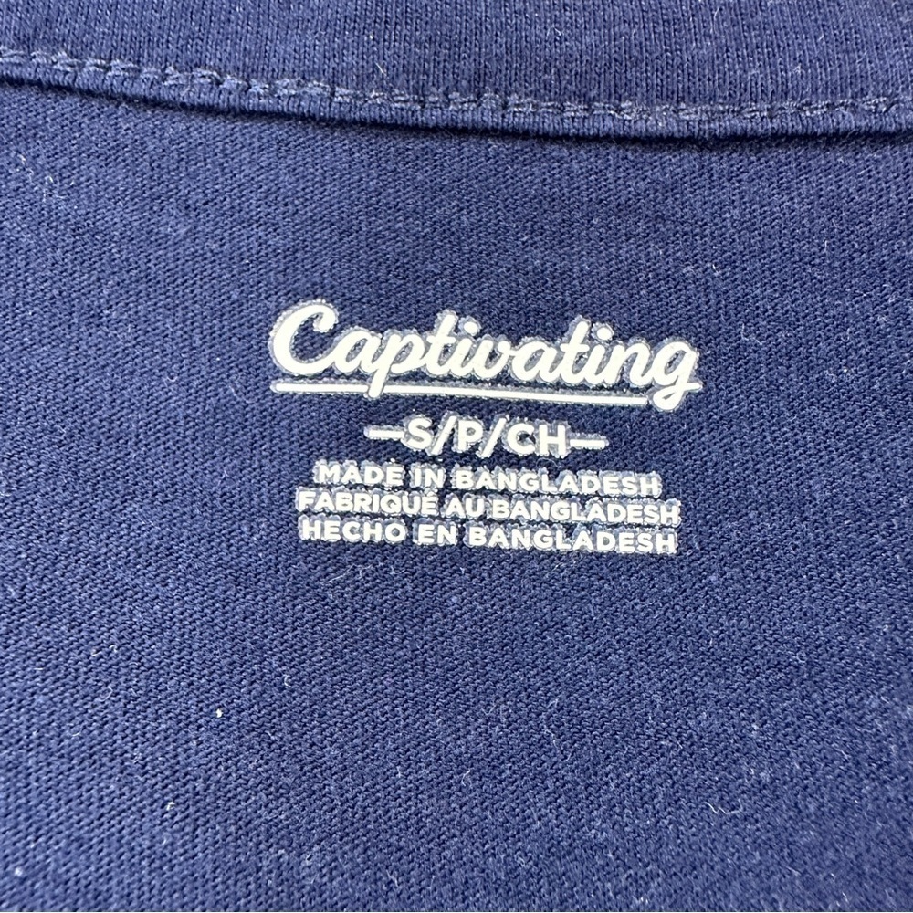 Captivating Notre Dame Women’s Fighting Irish V-Neck Tee in Navy and White Sz S - Picture 5 of 10